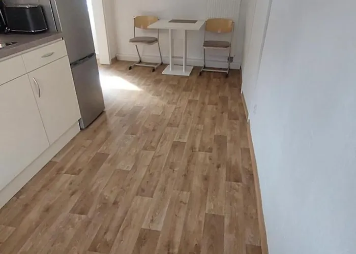 דירה Apartment *